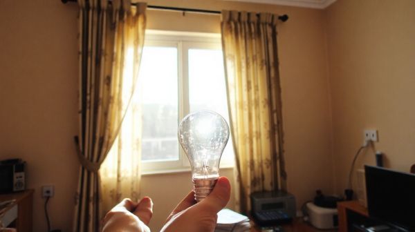 10 astuces efficaces pour diminuer vos factures d'énergie